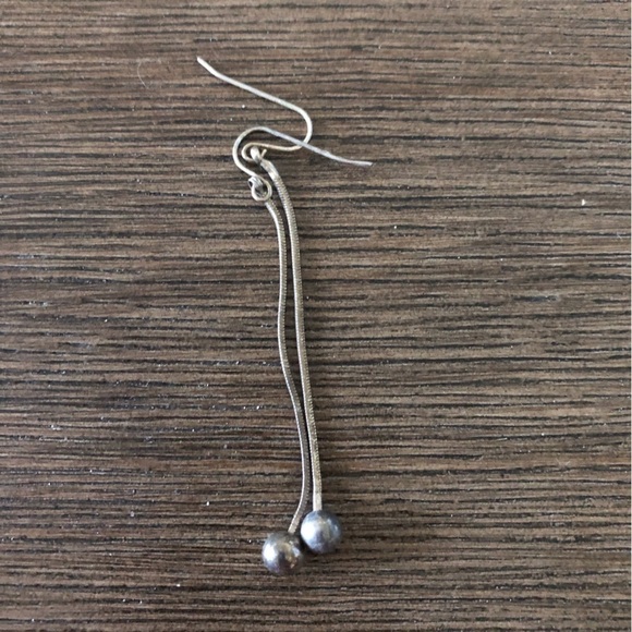 Sliver metal dangle fishhook earrings - Picture 1 of 1